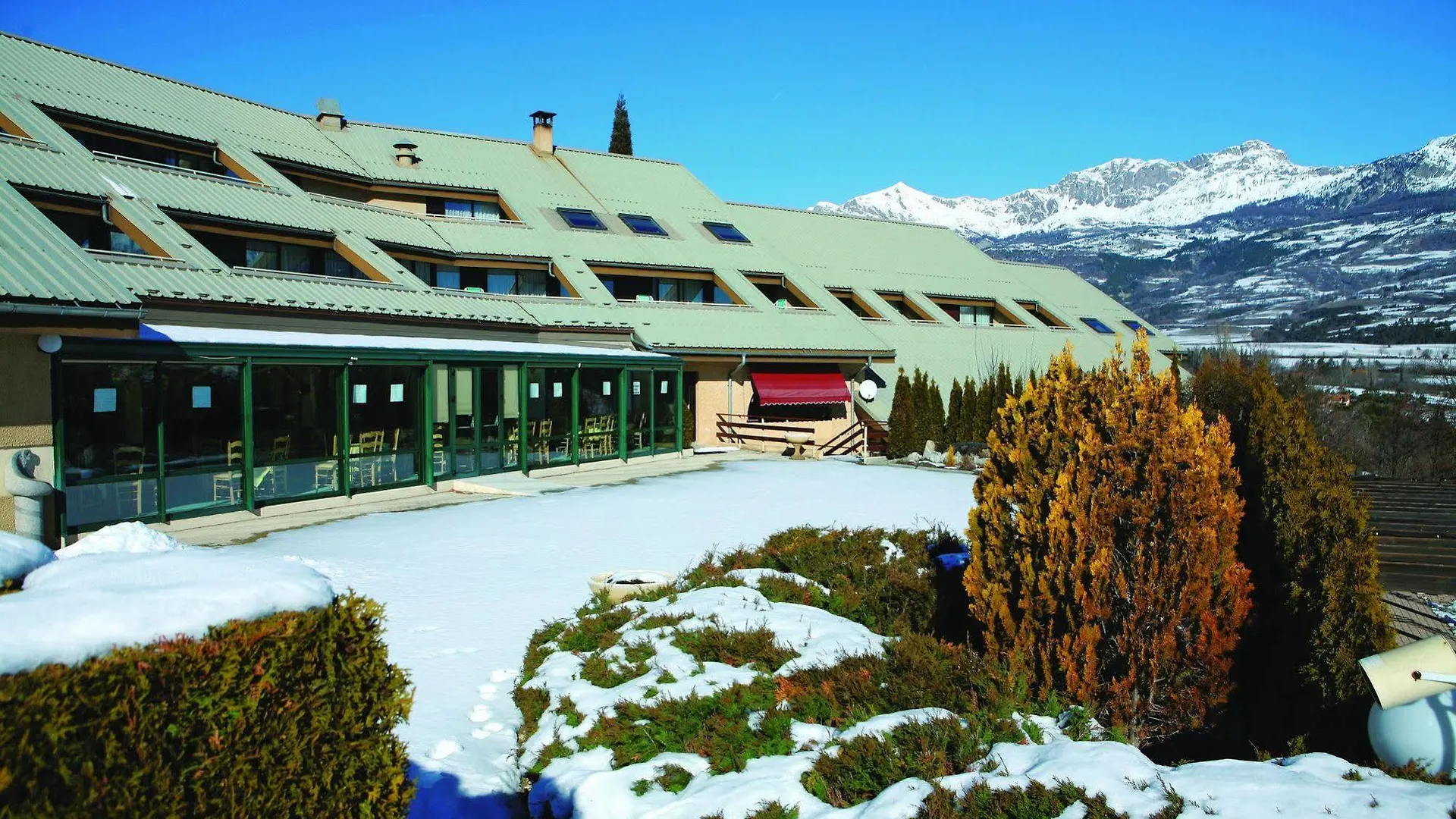 Club Vacances Bleues Les Horizons Du Lac 3*, Шорж